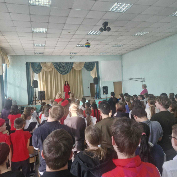 Этих дней не смолкнет Слава!.